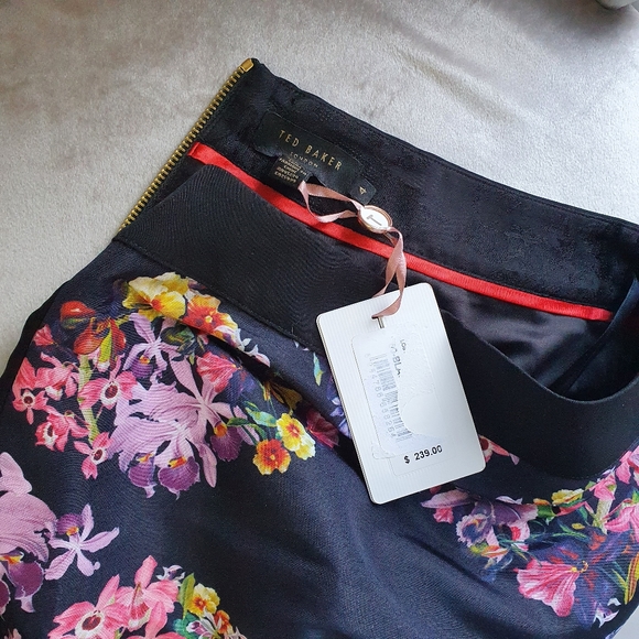 🍒NWT🍒 TED BAKER PENCIL SKIRT - Picture 5 of 5